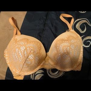 New Victory Secret push up bra